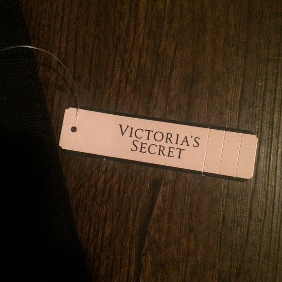 NWT huge VS tote ❤️ - Picture 7 of 8